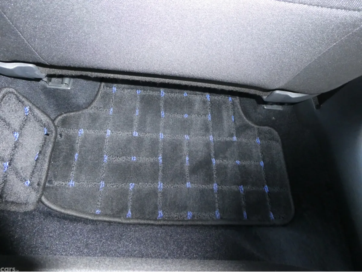 Volkswagen Golf Hatchback, Petrol, 2015, Blue