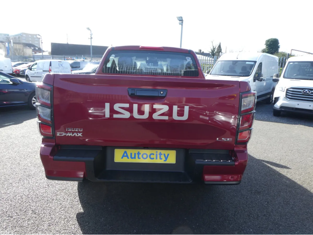 Isuzu D-Max Pick Up, Diesel, 2026, Red