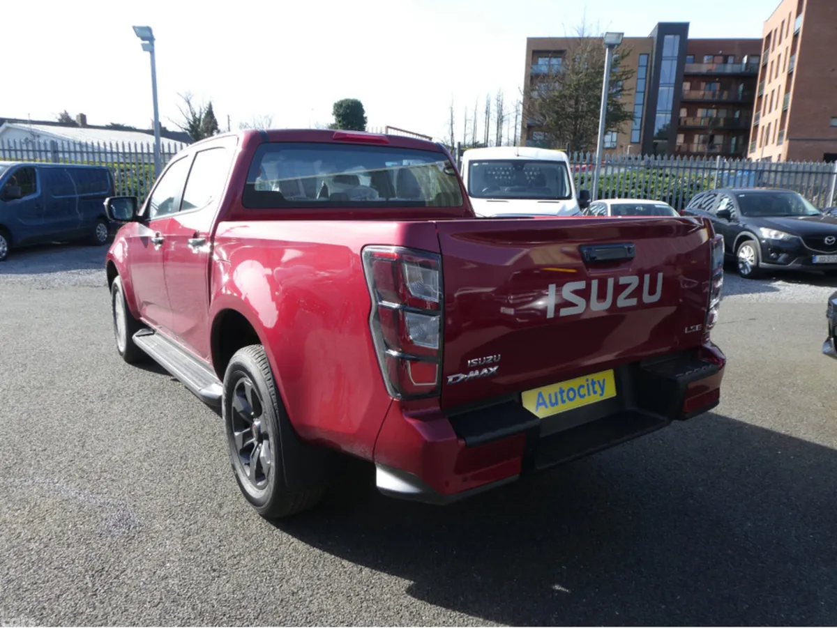 Isuzu D-Max Pick Up, Diesel, 2026, Red