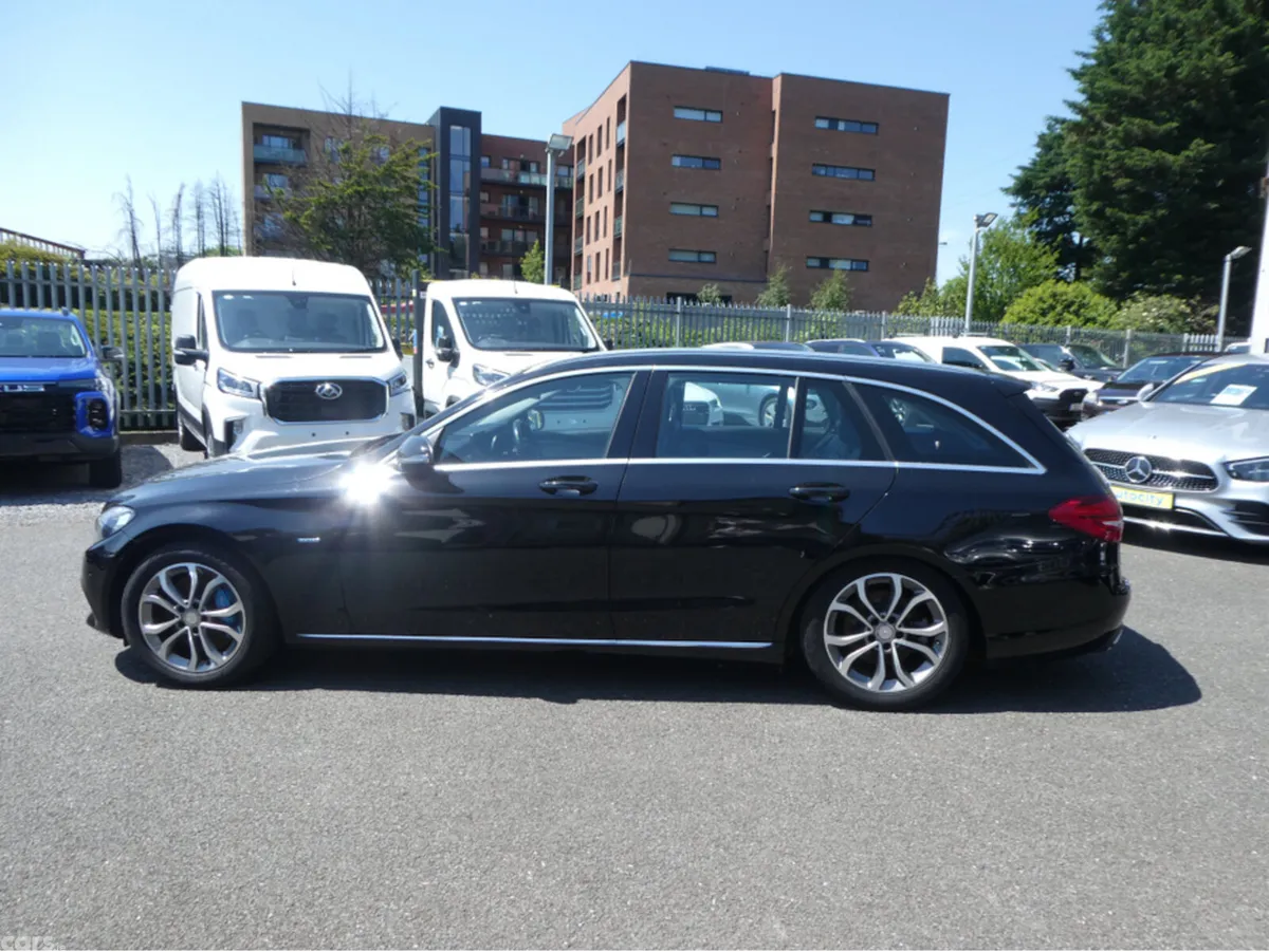 Mercedes-Benz C-Class Estate, Petrol Plug-in Hybrid, 2016, Black
