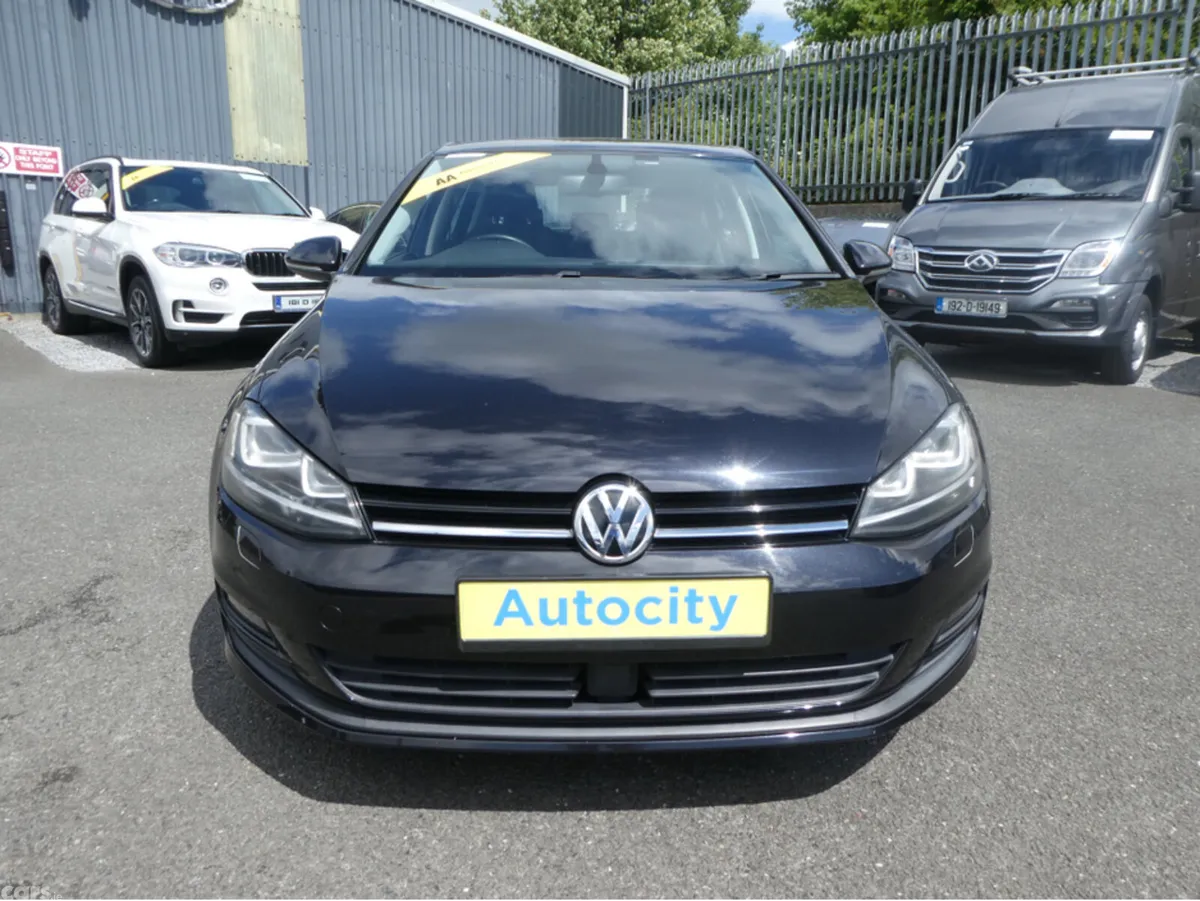 Volkswagen Golf Hatchback, Petrol, 2015, Black