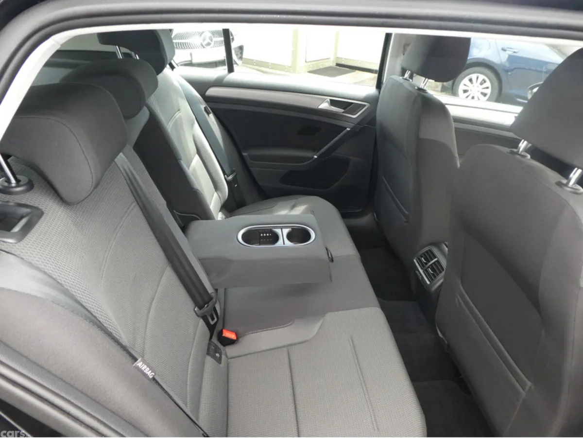 Volkswagen Golf Hatchback, Petrol, 2015, Black