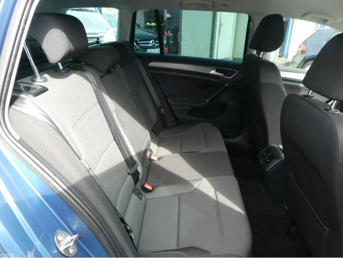 Volkswagen Golf Estate, Petrol, 2015, Blue