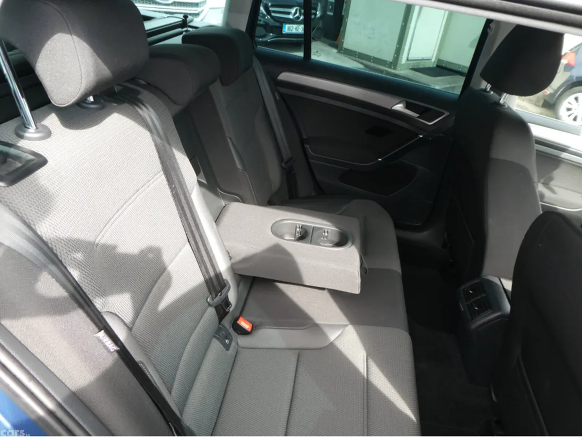 Volkswagen Golf Estate, Petrol, 2015, Blue
