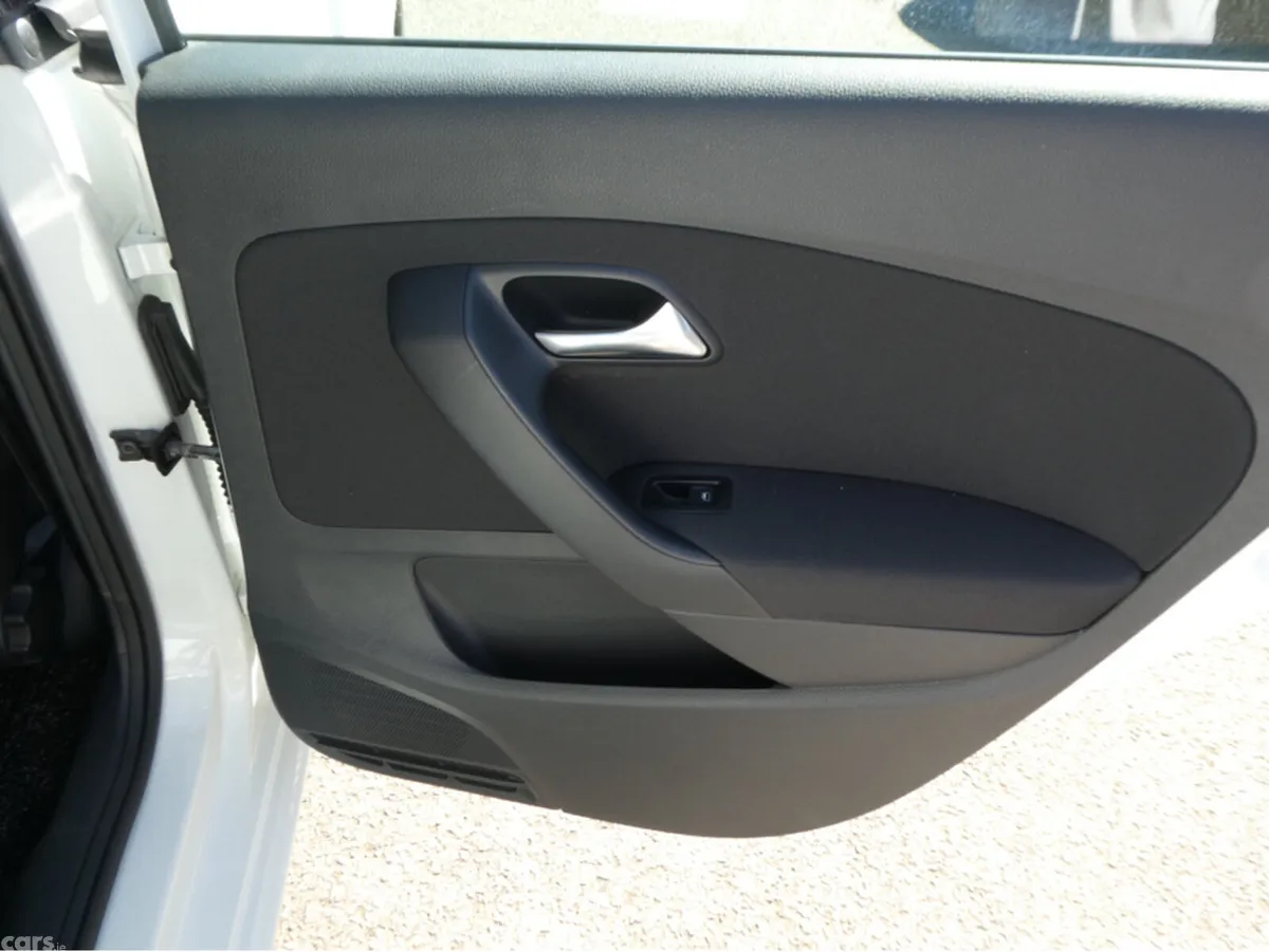 Volkswagen Polo Hatchback, Petrol, 2018, White