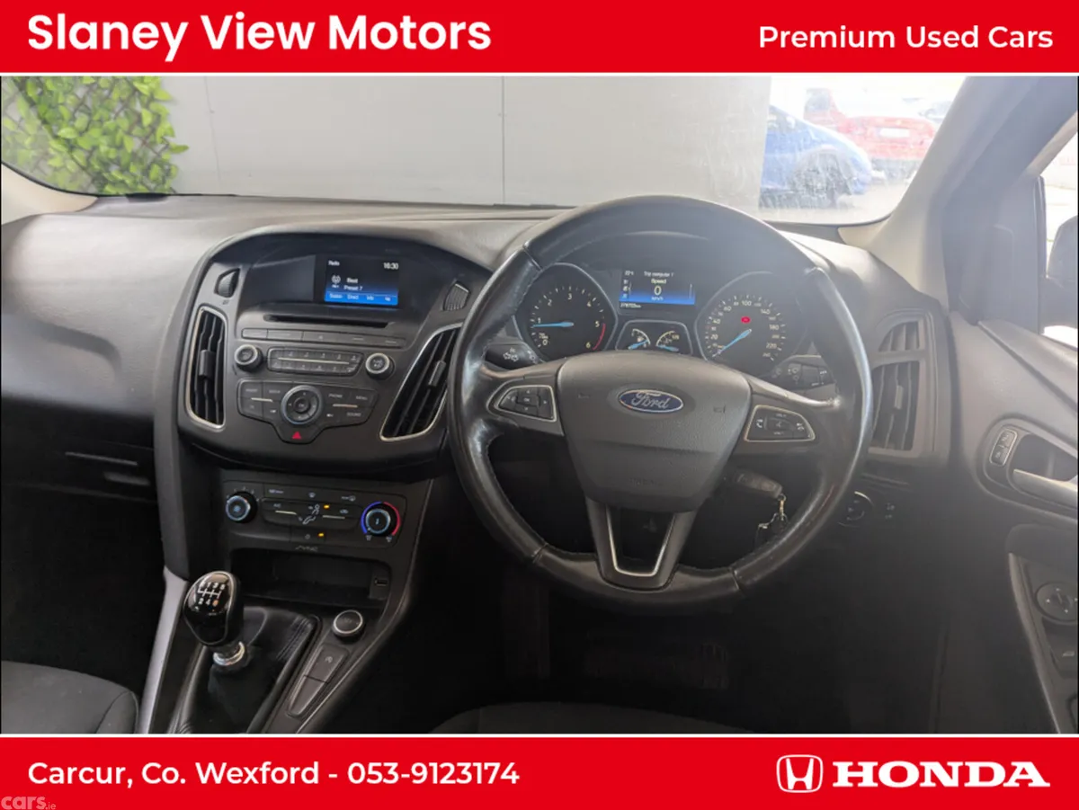 Ford Focus Saloon, Diesel, 2017, Grey