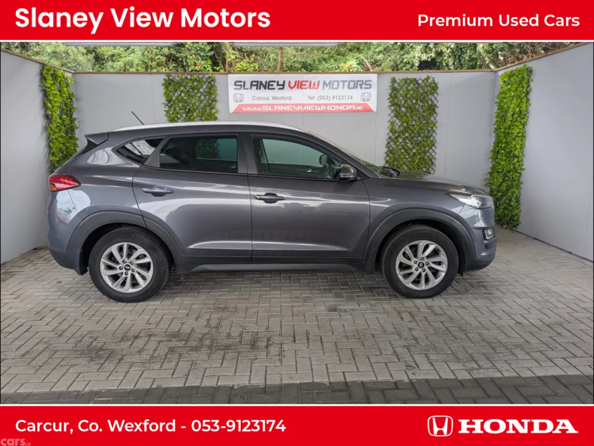 Hyundai Tucson MPV, Diesel, 2019, Grey