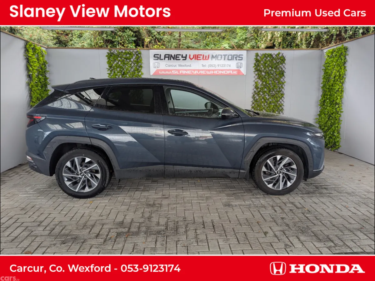 Hyundai Tucson MPV, Diesel, 2022, Blue