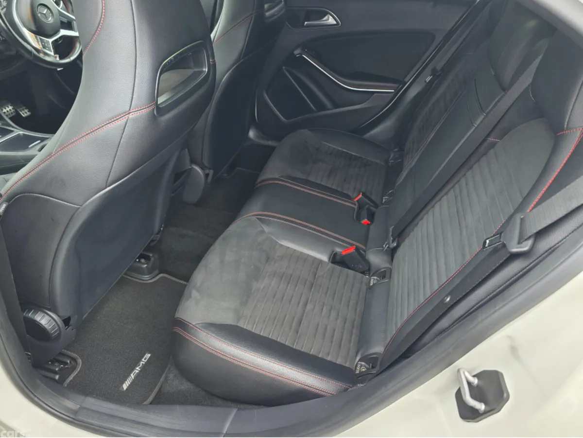 Mercedes-Benz A-Class Hatchback, Petrol, 2014, White