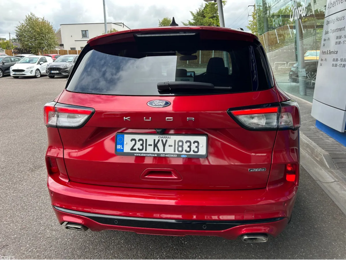 Ford Kuga MPV, Petrol Plug-in Hybrid, 2023, Red