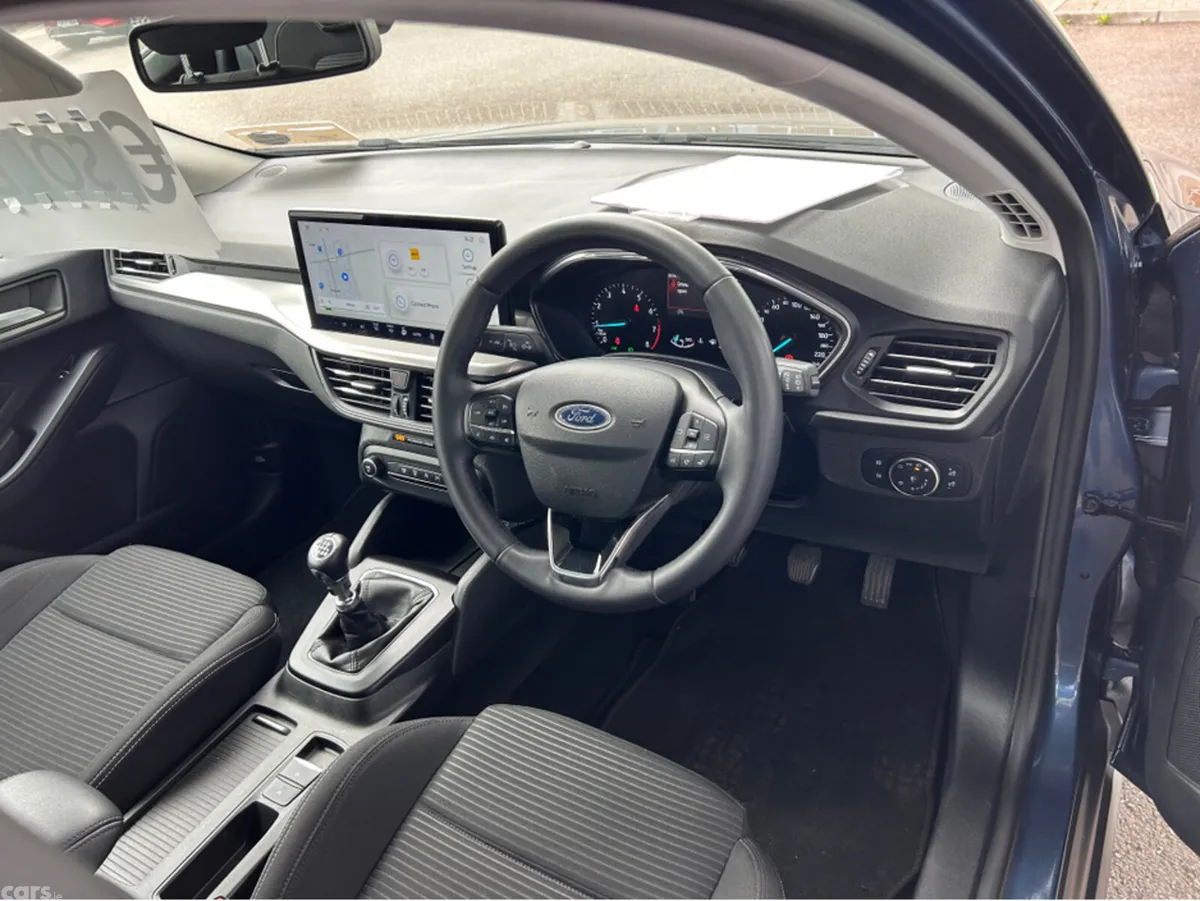 Ford Focus Estate, Petrol, 2023, Blue