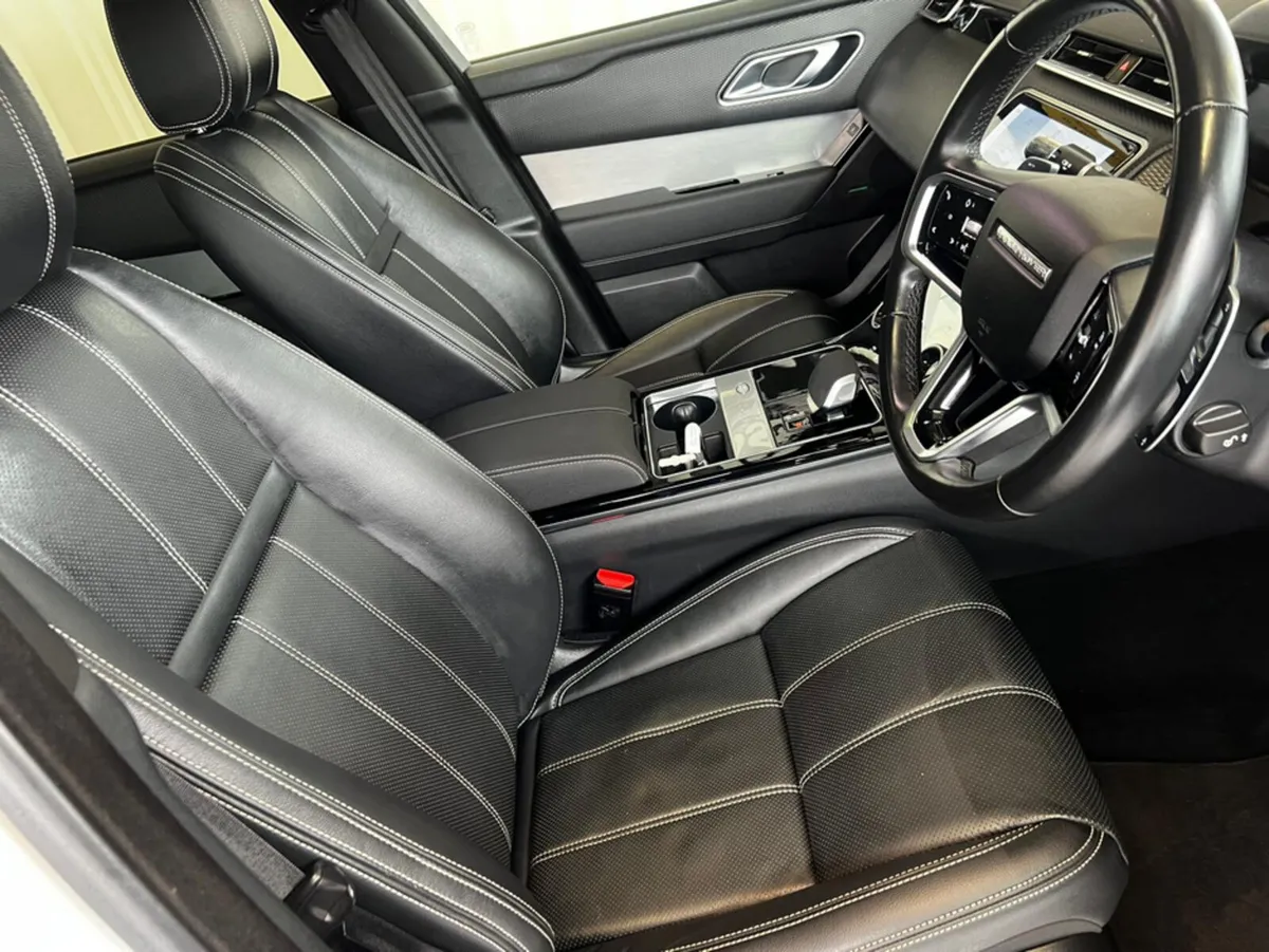 Land Rover Range Rover Velar Estate, Petrol Plug-in Hybrid, 2022, White