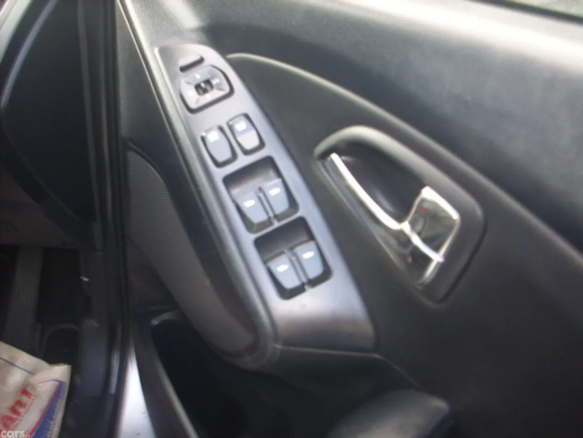 Hyundai ix35 MPV, Diesel, 2011, Silver