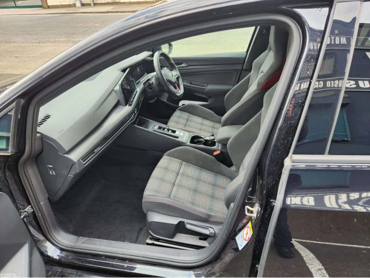 Volkswagen Golf Hatchback, Petrol, 2021, Black