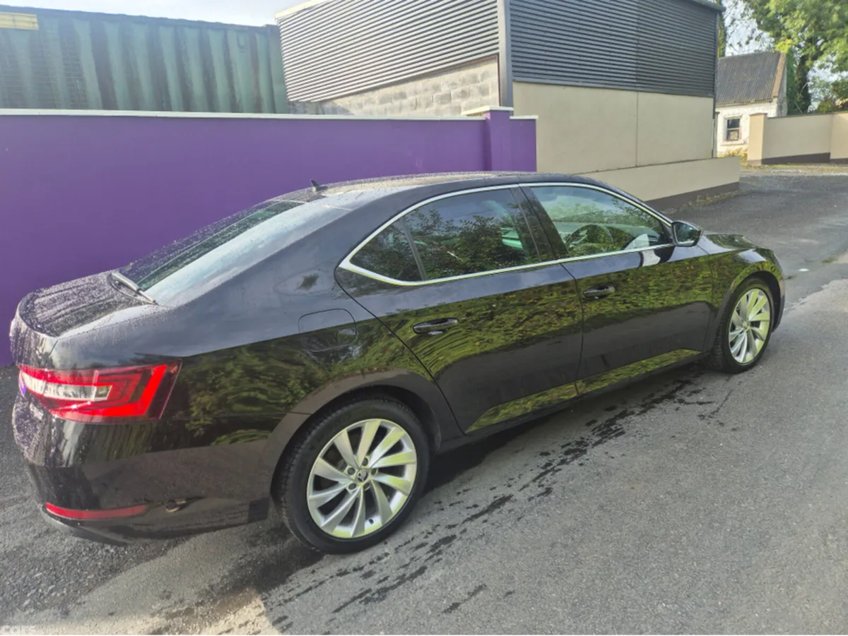 Skoda Superb Saloon, Diesel, 2018, Black