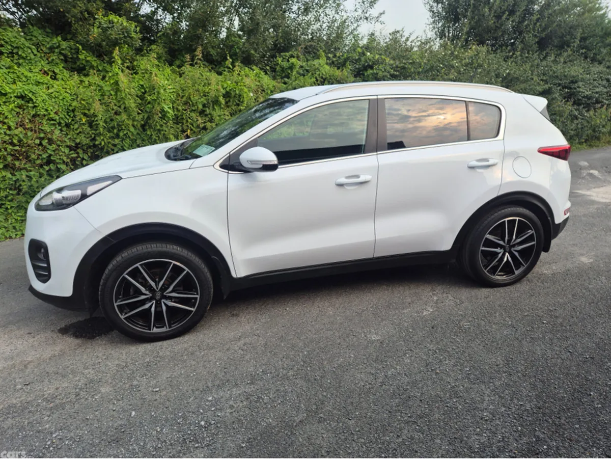 Kia Sportage MPV, Diesel, 2018, White