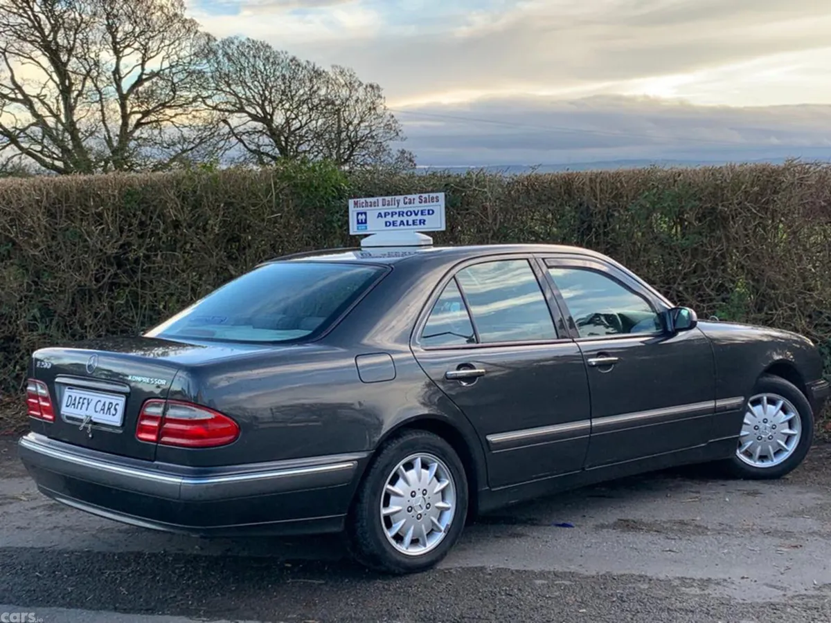 Mercedes-Benz E-Class Saloon, Petrol, 2000, Grey
