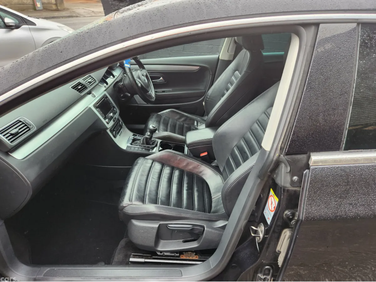 Volkswagen Passat Coupe, Diesel, 2011, Black