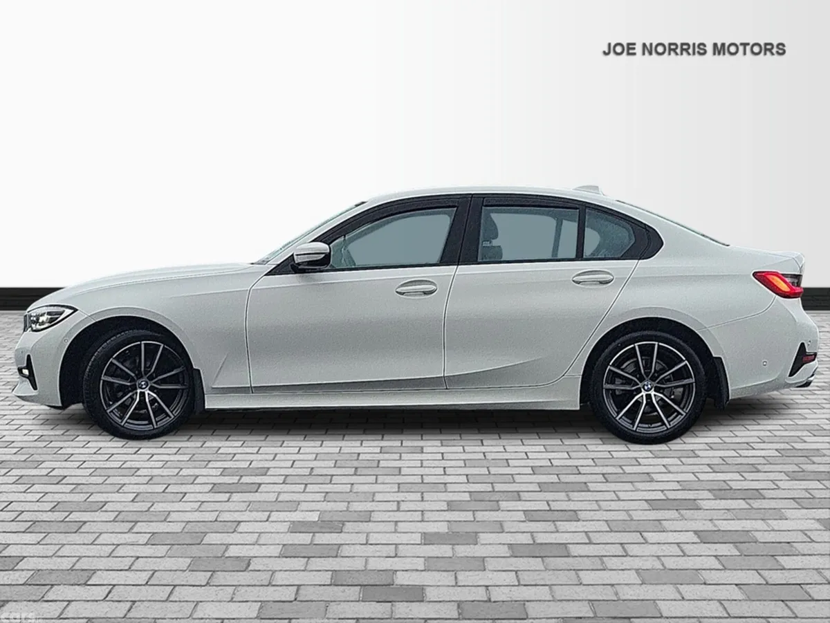 BMW 3-Series Saloon, Diesel, 2019, White