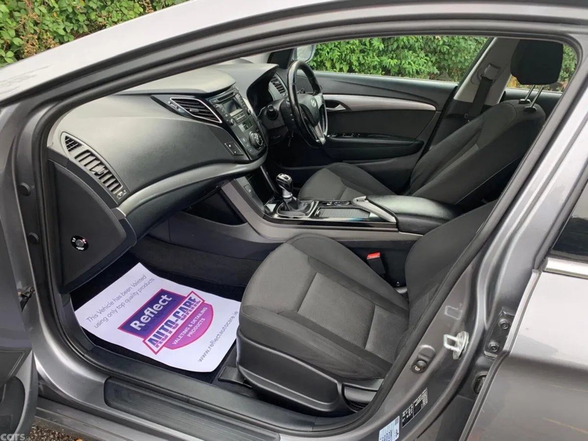 Hyundai i40 Estate, Diesel, 2015, Silver