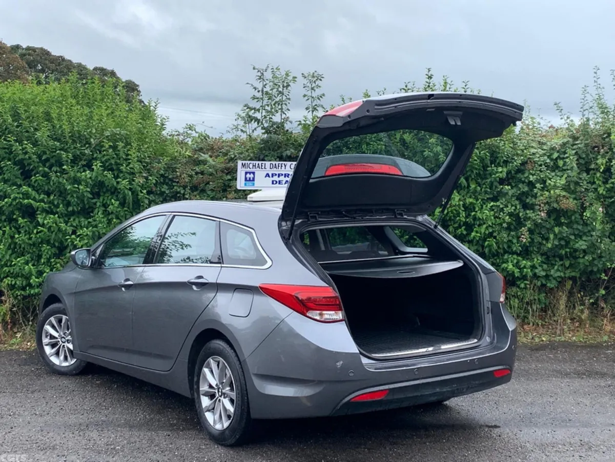 Hyundai i40 Estate, Diesel, 2015, Silver