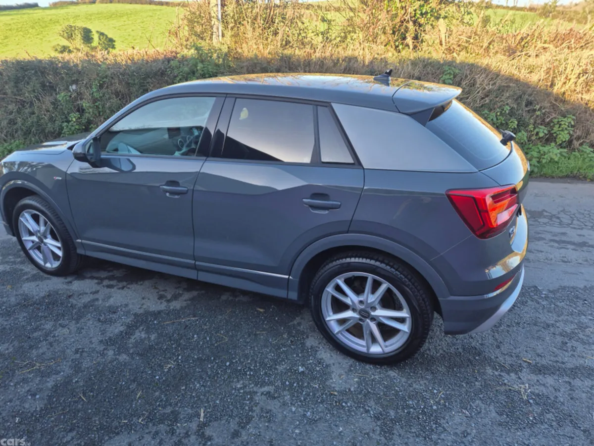 Audi Q2 Estate, Diesel, 2020, Grey