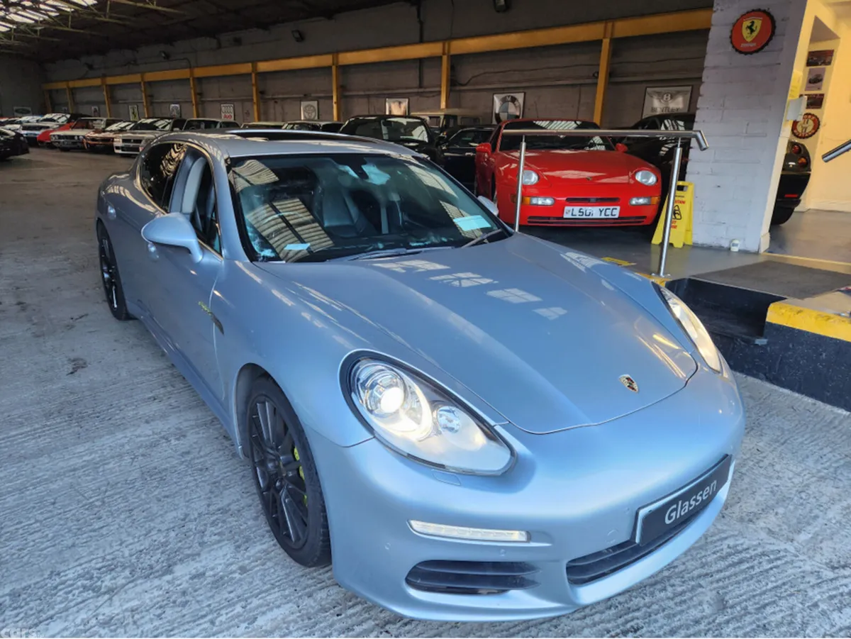 Porsche Panamera Hatchback, Petrol Plug-in Hybrid, 2013, Silver