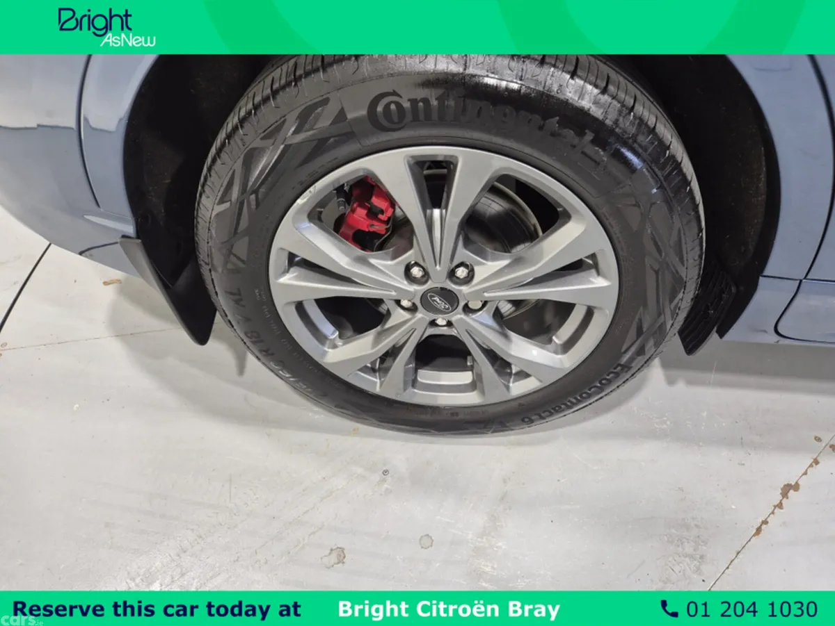 Ford Kuga MPV, Petrol Plug-in Hybrid, 2023, Blue