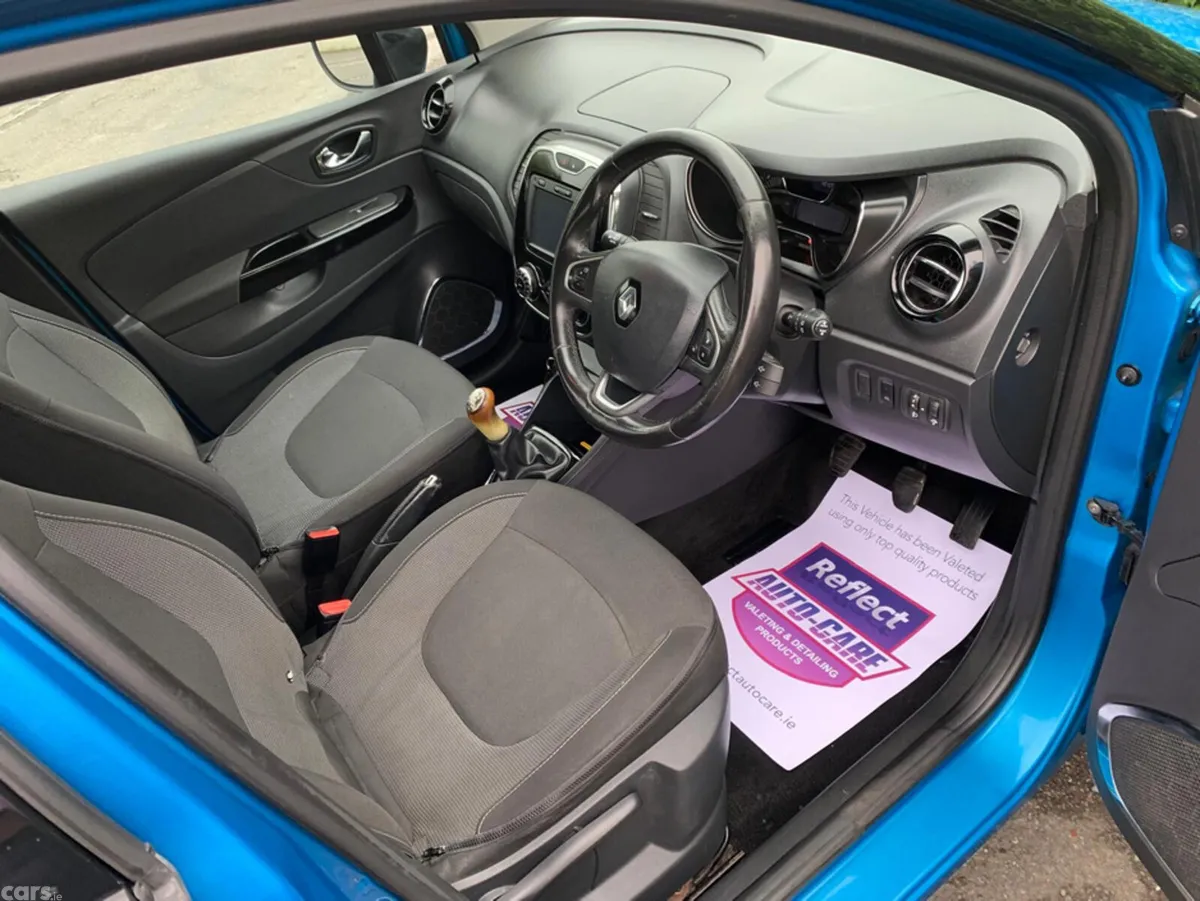 Renault Captur Hatchback, Diesel, 2016, Blue