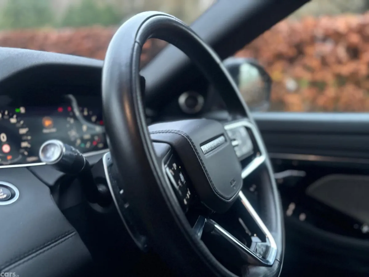 Land Rover Range Rover Evoque SUV, Petrol, 2021, Red