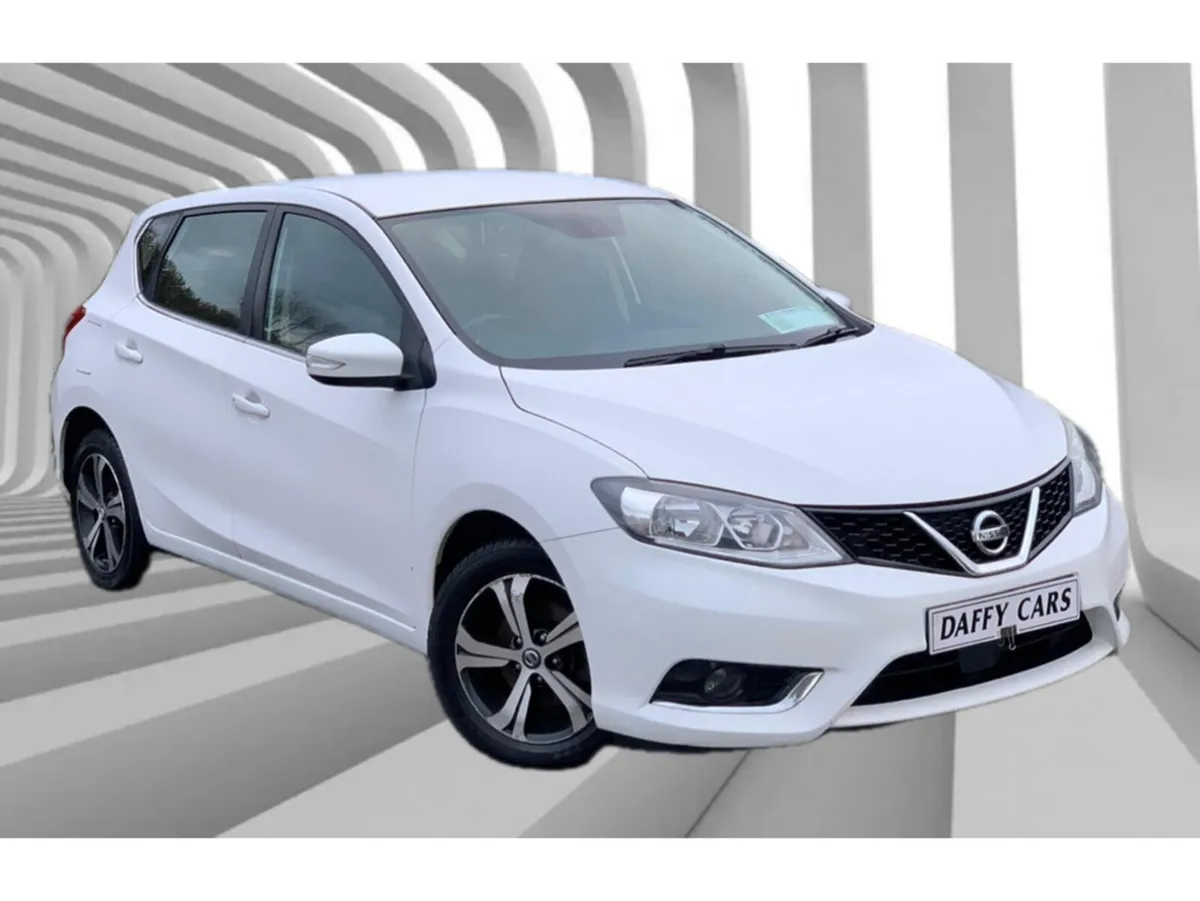 Nissan Pulsar Hatchback, Diesel, 2016, White