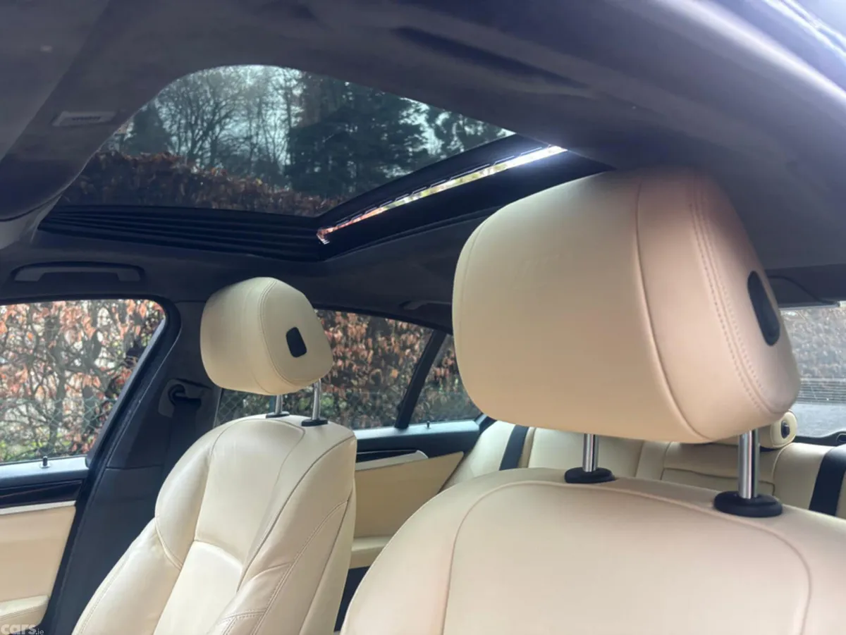 BMW M5 Saloon, Petrol, 2015, Blue