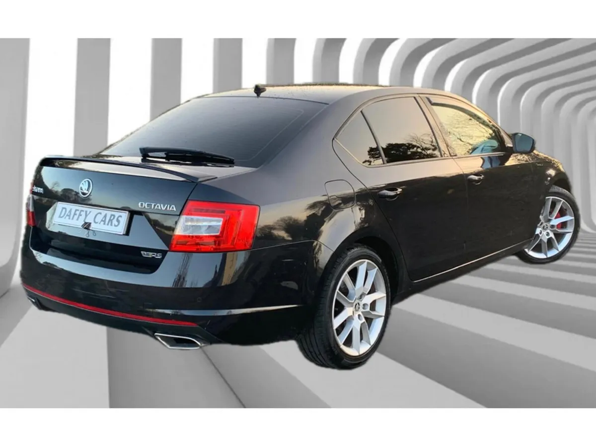 Skoda Octavia Hatchback, Diesel, 2016, Black