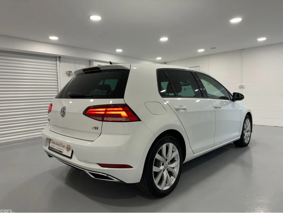 Volkswagen Golf Hatchback, Petrol, 2018, White