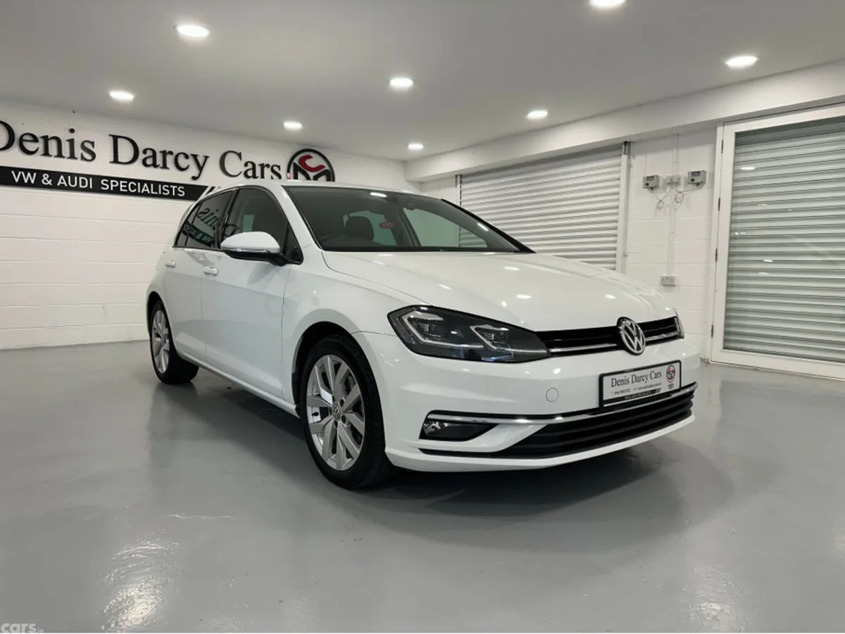 Volkswagen Golf Hatchback, Petrol, 2018, White