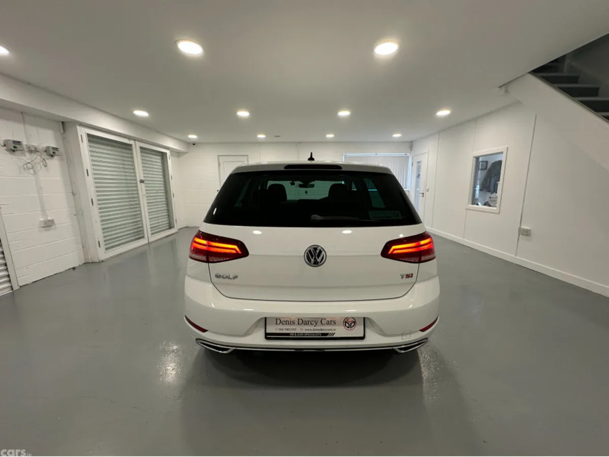 Volkswagen Golf Hatchback, Petrol, 2018, White