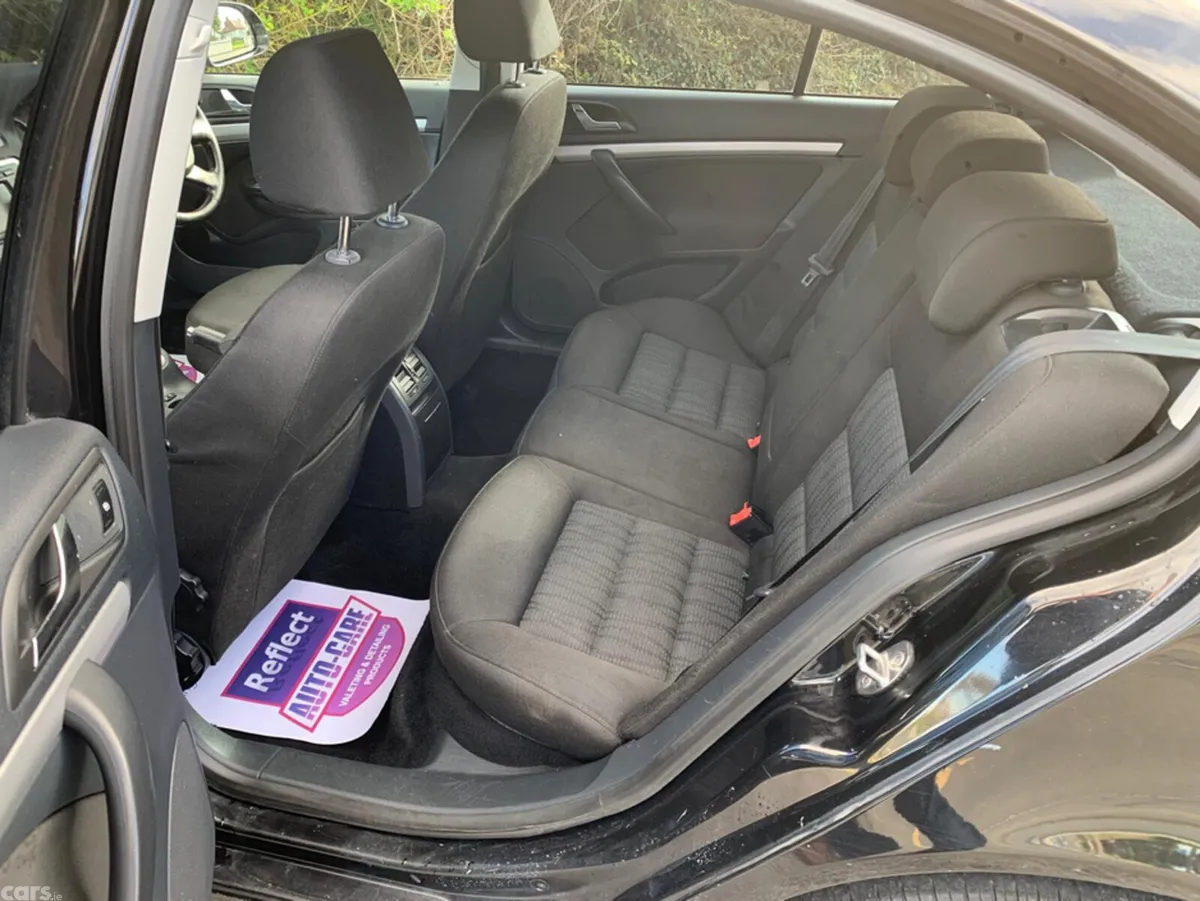 Skoda Octavia Hatchback, Diesel, 2012, Black