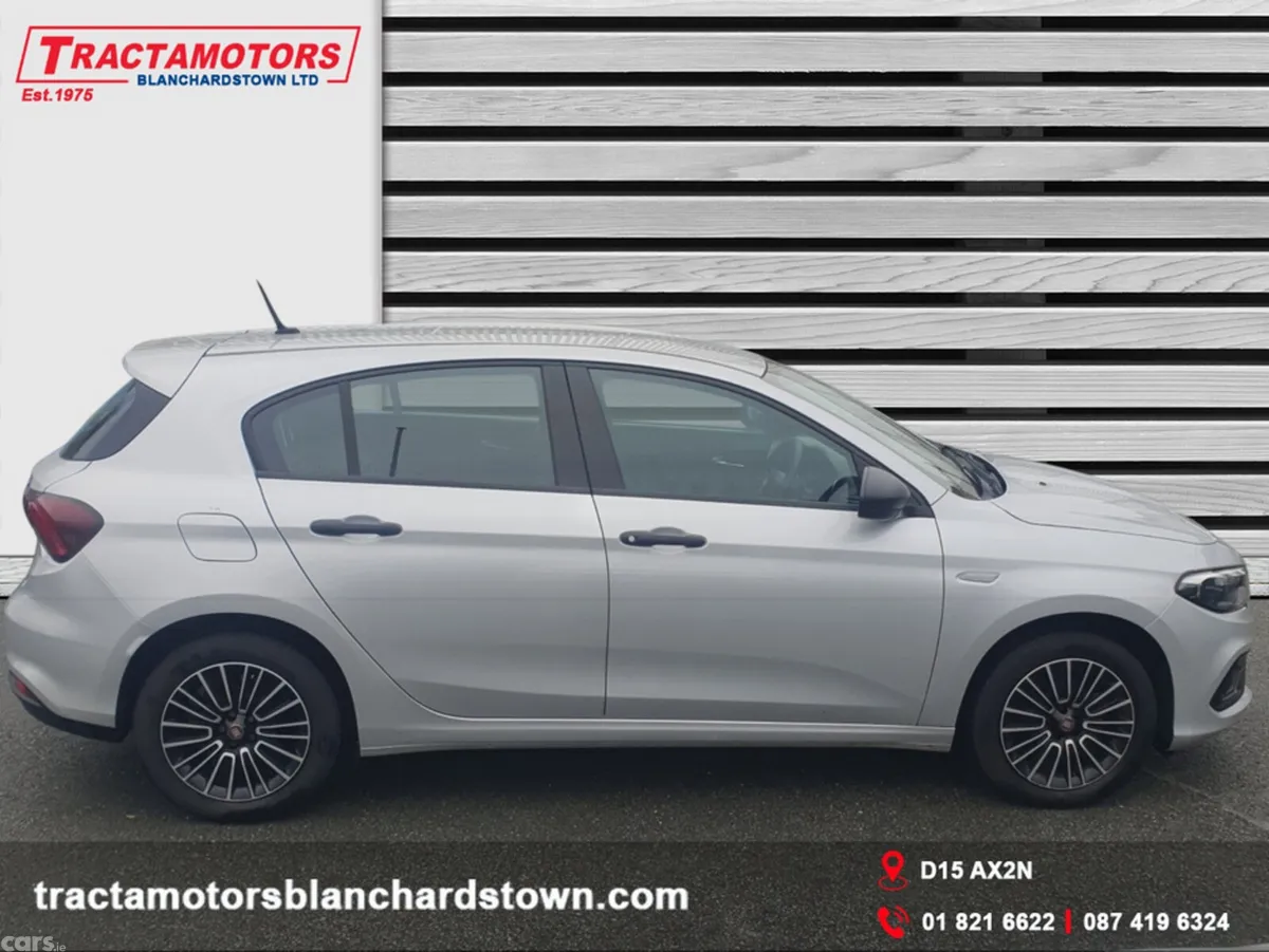 Fiat Tipo Hatchback, Petrol, 2023, Grey