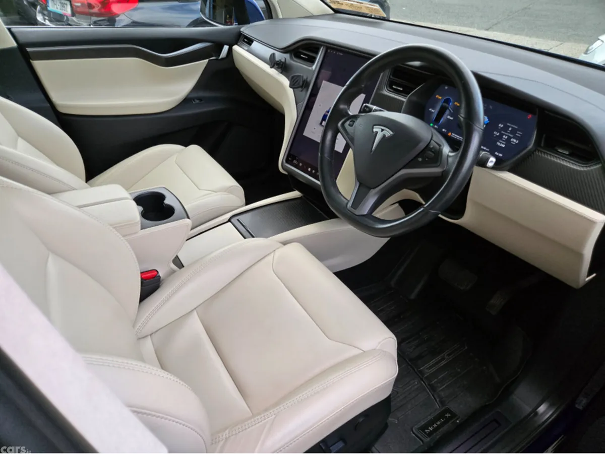 Tesla Model X MPV, Electric, 2019, Blue