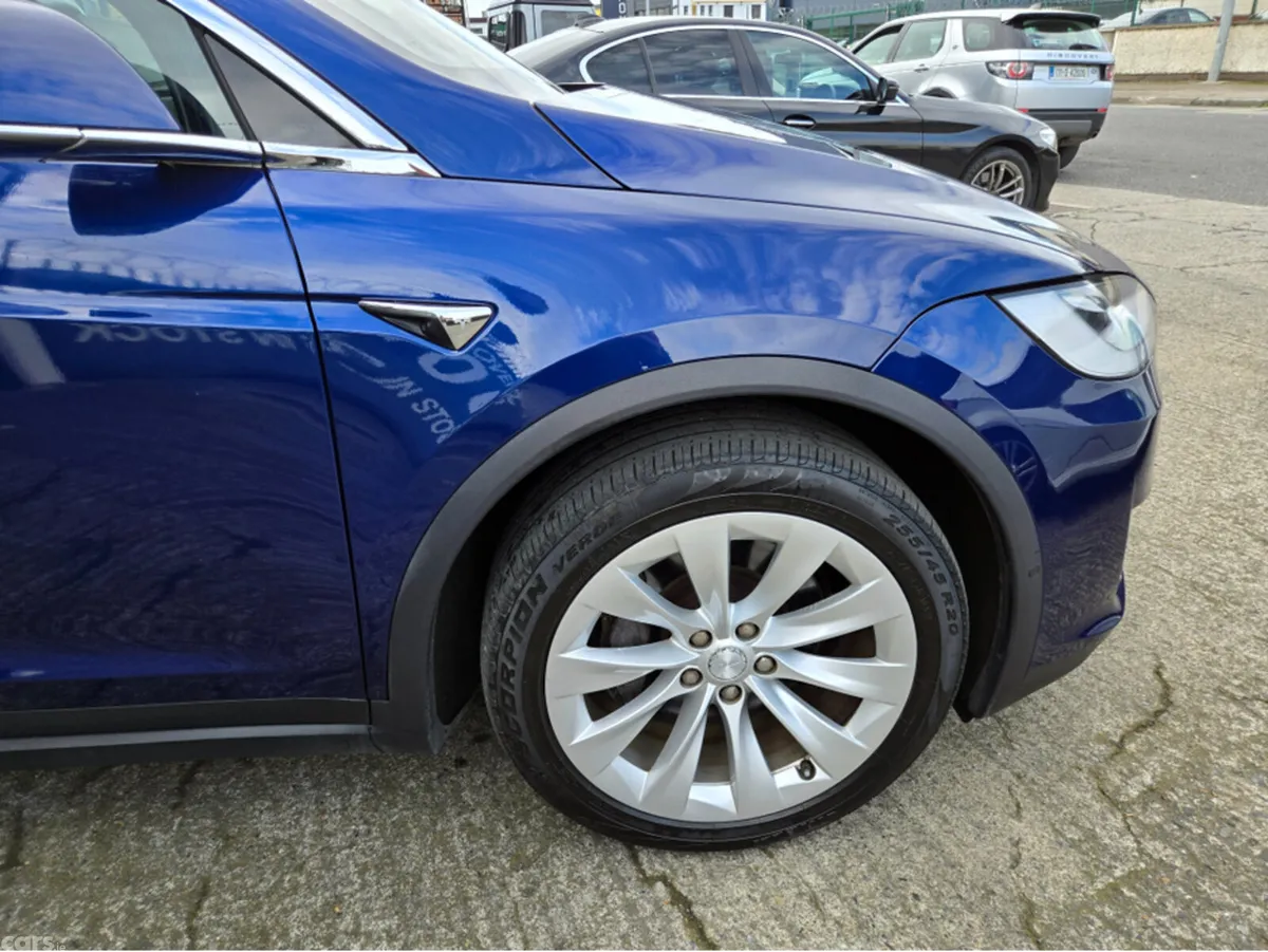 Tesla Model X MPV, Electric, 2019, Blue