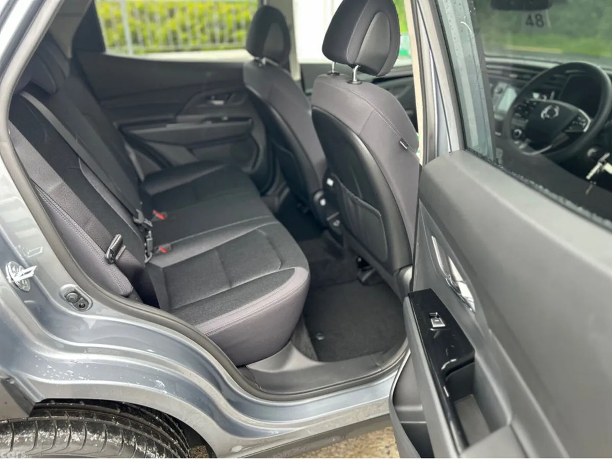 KGM Korando MPV, Diesel, 2025, Grey
