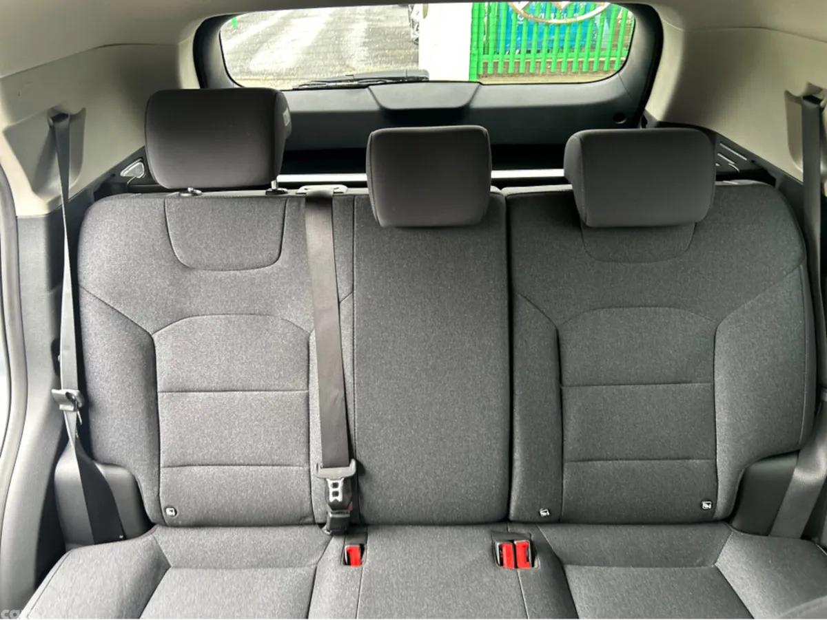 KGM Korando MPV, Diesel, 2025, Grey