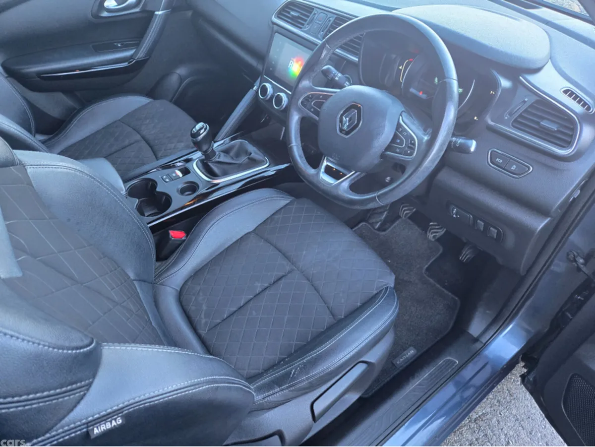 Renault Kadjar SUV, Petrol, 2020, Grey