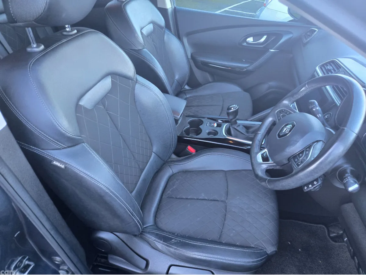 Renault Kadjar SUV, Petrol, 2020, Grey