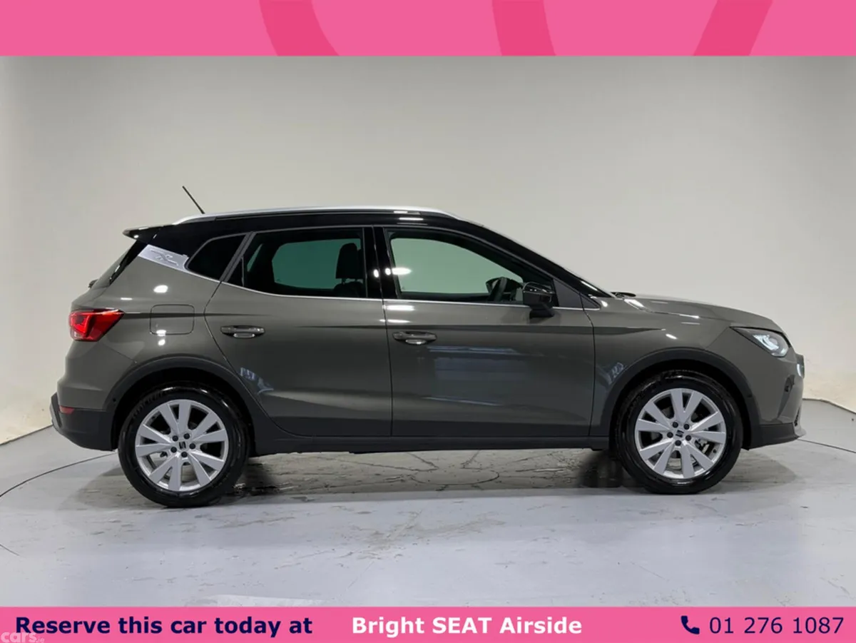 SEAT Arona Hatchback, Petrol, 2025, Green