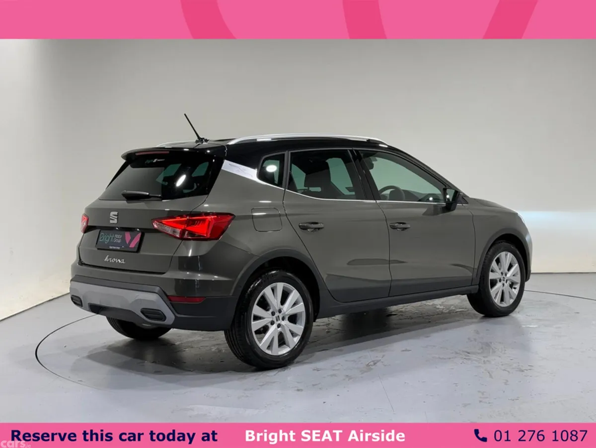 SEAT Arona Hatchback, Petrol, 2025, Green