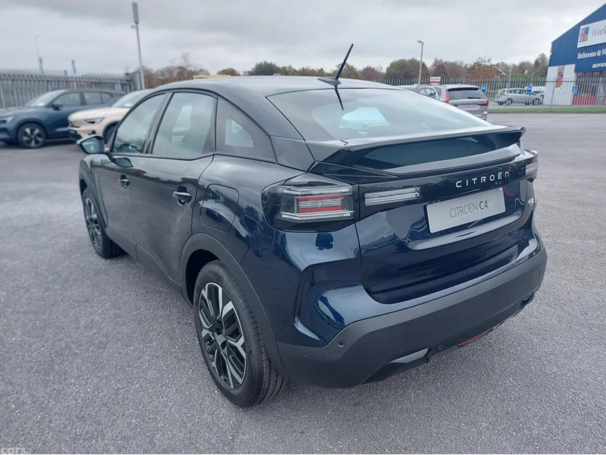 Citroen C4 Saloon, Petrol Hybrid, 2026, Blue