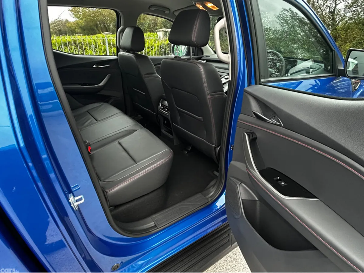 Maxus T90EV Pick Up, Diesel, 2026, Blue