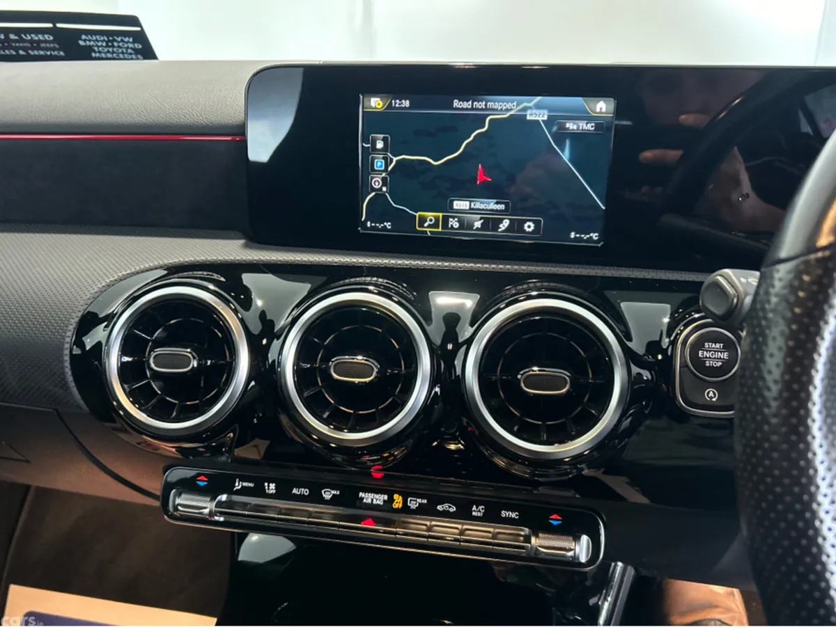 Mercedes-Benz A-Class Hatchback, Diesel, 2021, Grey