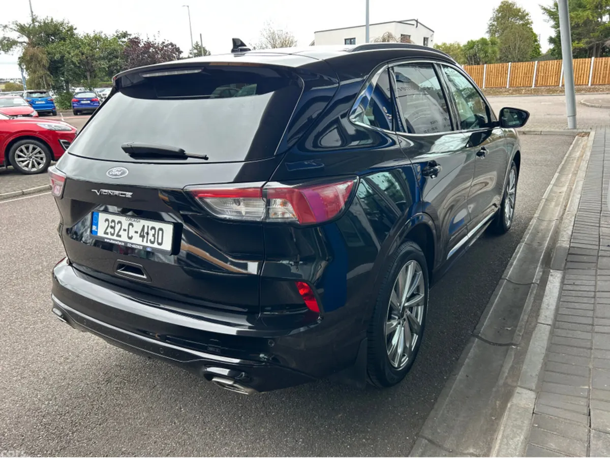 Ford Kuga MPV, Petrol Plug-in Hybrid, 2023, Black